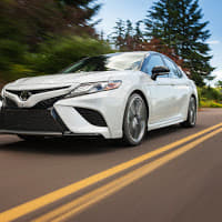 2017 Toyota Camry image gallery