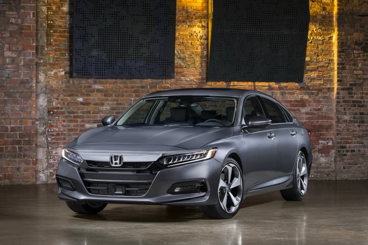 2018 Honda Accord image gallery