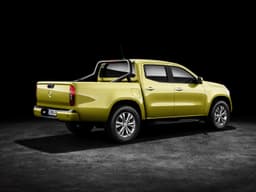 2018 Mercedes X-Class pickup image gallery