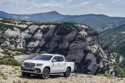 2018 Mercedes X-Class pickup image gallery
