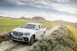 2018 Mercedes X-Class pickup image gallery