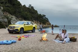 2018 Mercedes X-Class pickup image gallery