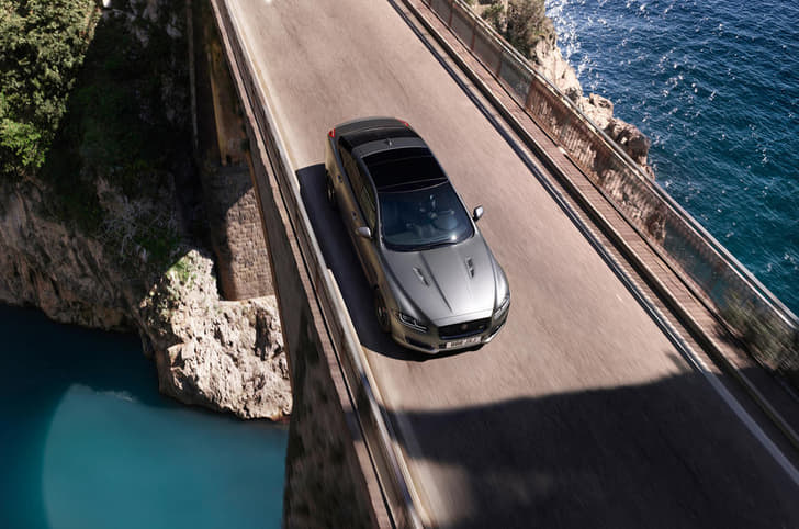 2018 Jaguar XJR575 image gallery