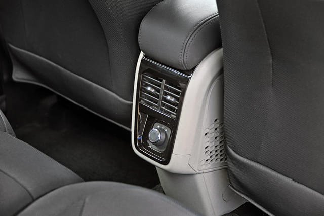 Leather Seats Image - 10827
