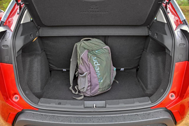 Rear View Image - 10840