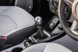 2017 Jeep Compass image gallery