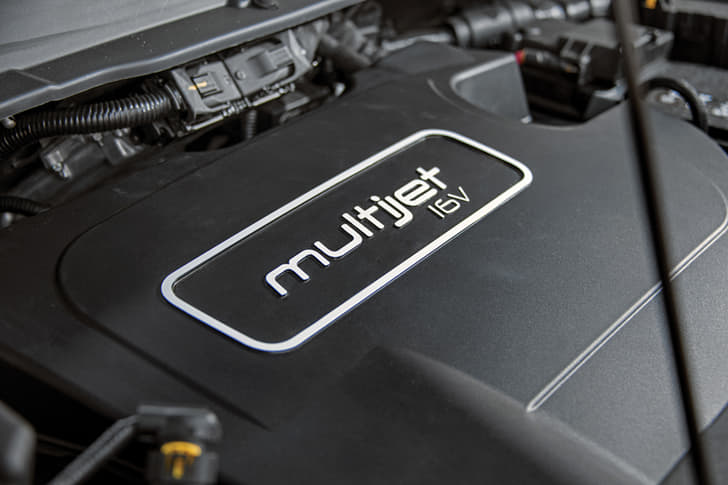 2017 Jeep Compass image gallery