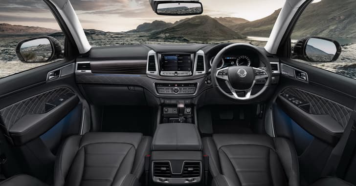 2017 SsangYong Rexton image gallery