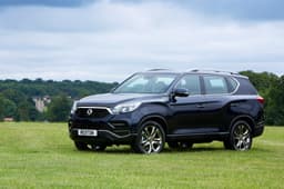 2017 SsangYong Rexton image gallery