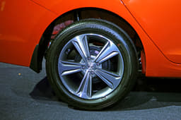 New 2017 Hyundai Verna image gallery