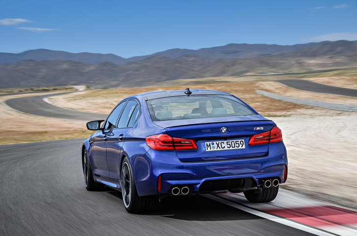 New 2018 BMW M5 image gallery