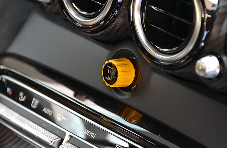 2017 Mercedes-AMG GT R image gallery