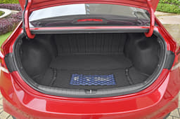 New 2017 Hyundai Verna image gallery