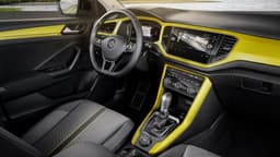 2017 Volkswagen T-Roc image gallery