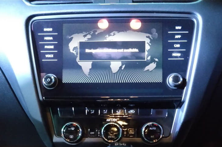 2017 Skoda Octavia RS image gallery