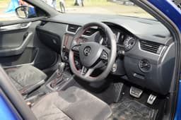 2017 Skoda Octavia RS image gallery