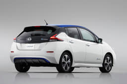 2018 Nissan Leaf image gallery