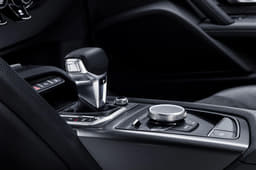 2017 Audi R8 V10 RWS image gallery