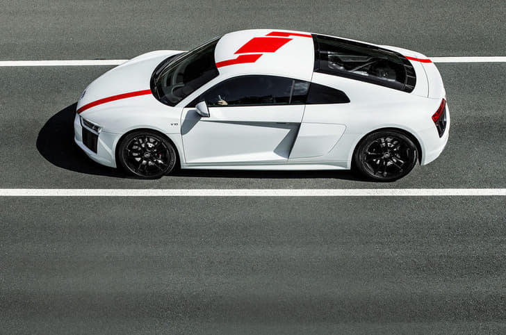 2017 Audi R8 V10 RWS image gallery