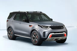 2017 Land Rover Discovery SVX image gallery