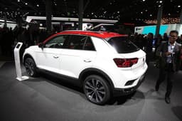 2018 Volkswagen T-Roc image gallery