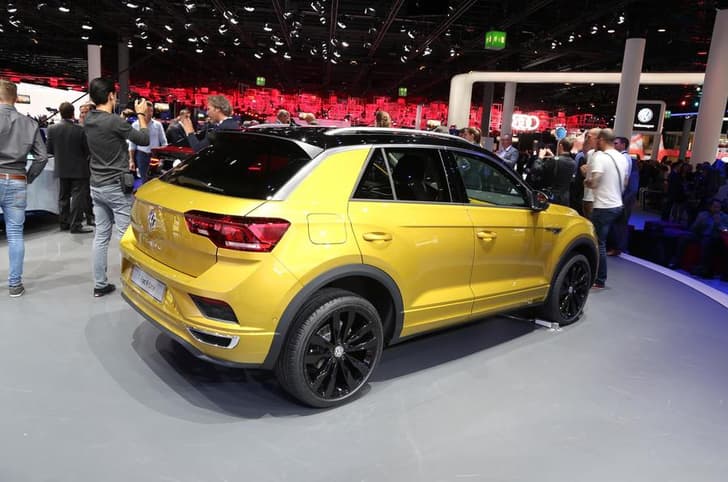 2018 Volkswagen T-Roc image gallery