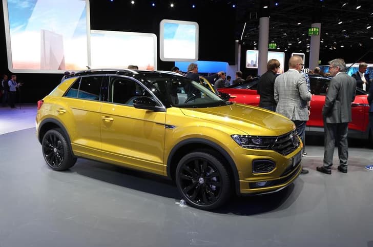 2018 Volkswagen T-Roc image gallery
