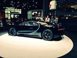 The Bugatti Chiron has just set the world record managing the 0-400kph-0 sprint in 42 seconds.