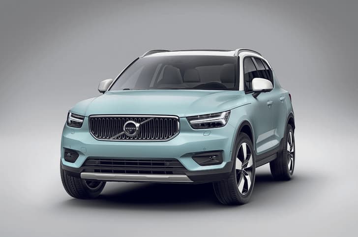 2017 Volvo XC40 image gallery