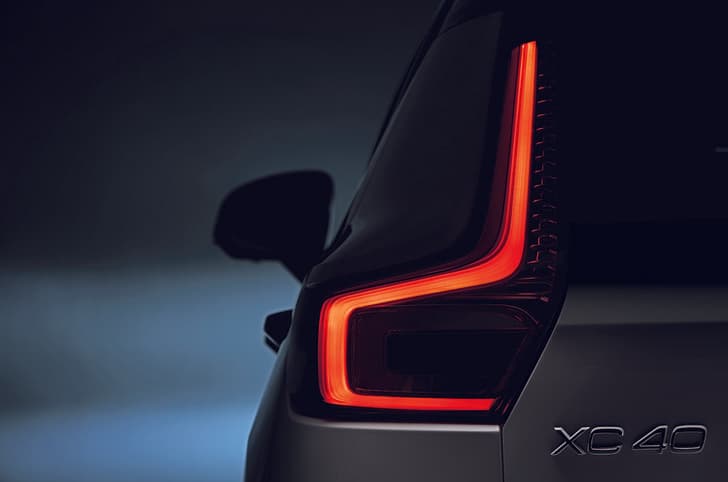 2017 Volvo XC40 image gallery