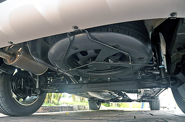 2017 Renault Captur image gallery