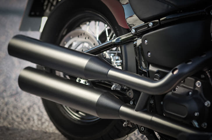 2018 Harley-Davidson Street Bob image gallery