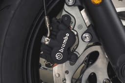 2018 Triumph Bonneville Bobber Black image gallery