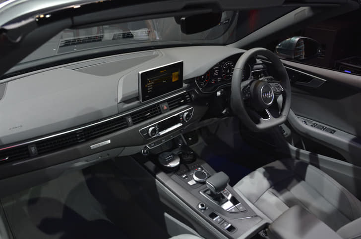 2017 Audi A5 Cabriolet image gallery