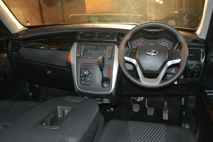 2018 Mahindra KUV100 NXT facelift image gallery