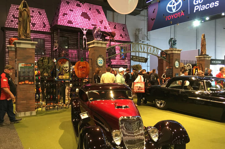 PPG STAND - PPG Paints got into the Halloween spirit with ‘The Boneyard’. Even the sample paint displays were done in the shape of bats.