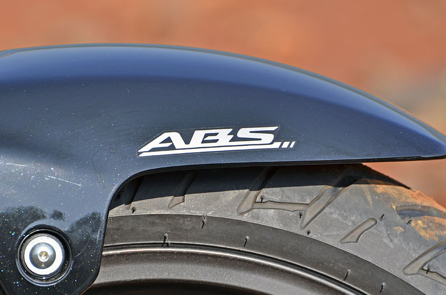 Suzuki Intruder 150
