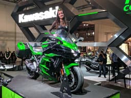 Kawasaki H2 SX