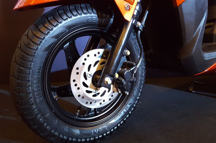 2017 Honda Grazia image gallery