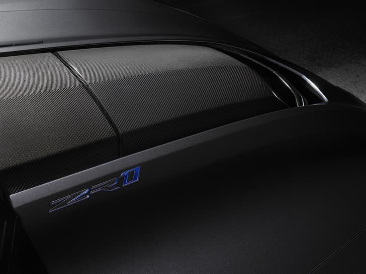 New Chevrolet Corvette ZR1 image gallery