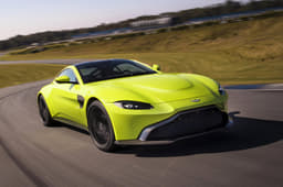2018 Aston Martin Vantage image gallery