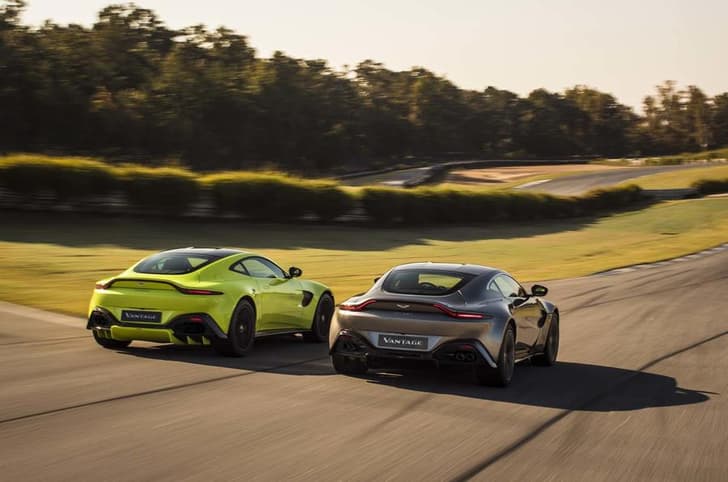 2018 Aston Martin Vantage image gallery