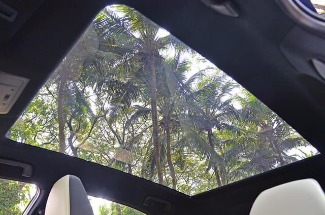 Sunroof Image - 12602