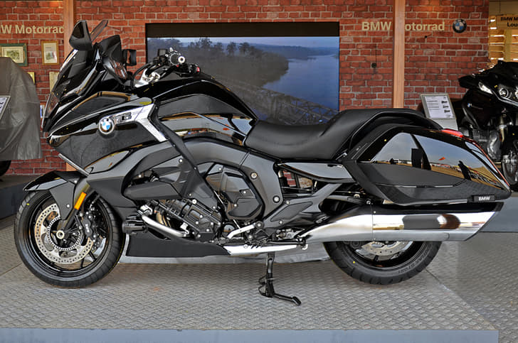 BMW K1600B side view.