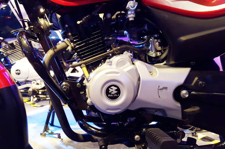 2018 Bajaj Platina image gallery