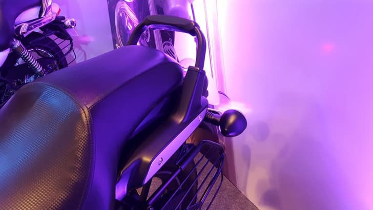 2018 Bajaj Avenger Cruise 220 image gallery