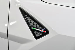Lamborghini Urus Body Colored Bumpers