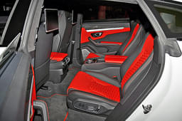 Lamborghini Urus Second Row Seats