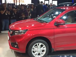 CANCELLED New 2018 Honda Amaze image gallery