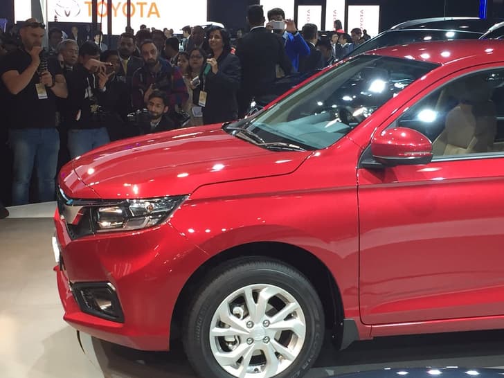 CANCELLED New 2018 Honda Amaze image gallery